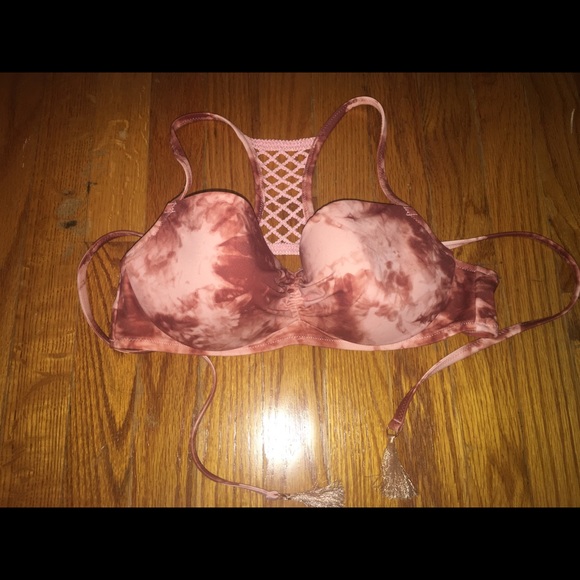 Two bathing suit tops! - Picture 3 of 7